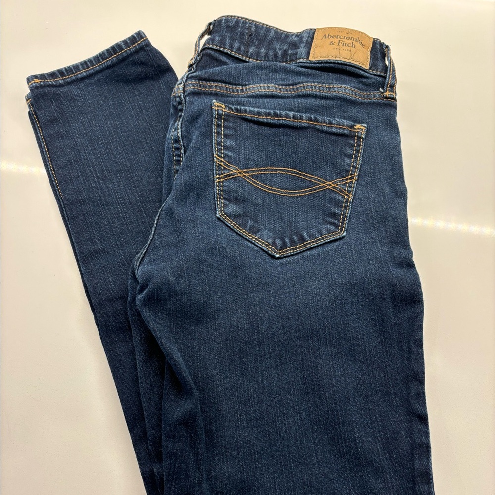 Abercrombie & Fitch, The Super Skinny